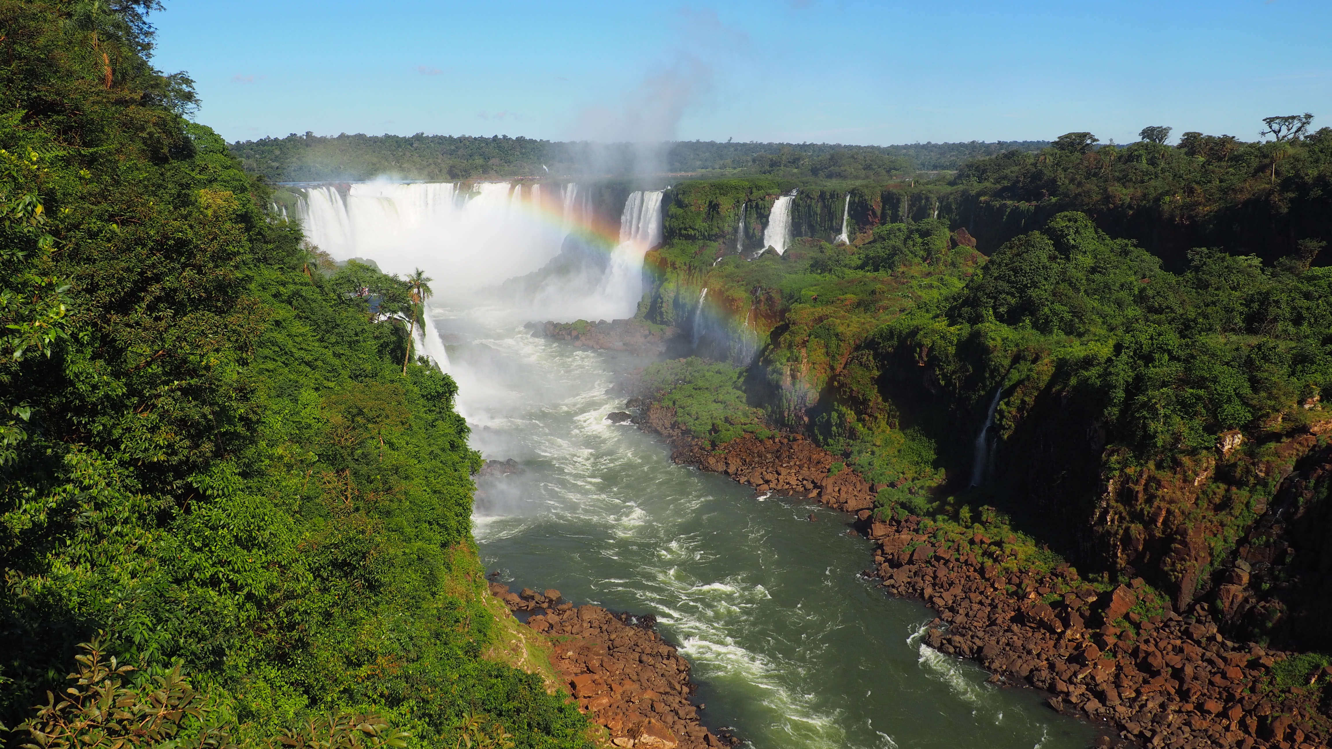 Vista desde el lado brasileño de las Cataratas de Iguazú
